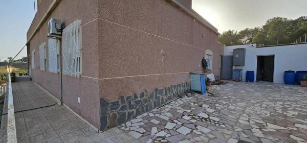 Casa independiente en camino del Dipòsits, 402