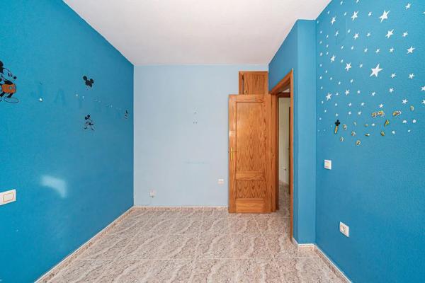 Chalet pareado en calle el Grove