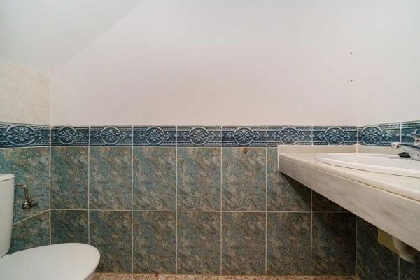 Chalet pareado en calle el Grove