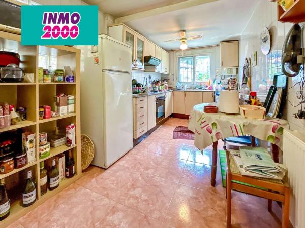 Casa independiente en calle les Eres