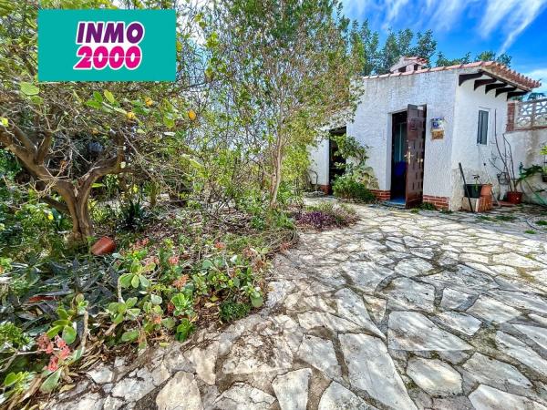 Casa independiente en calle les Eres