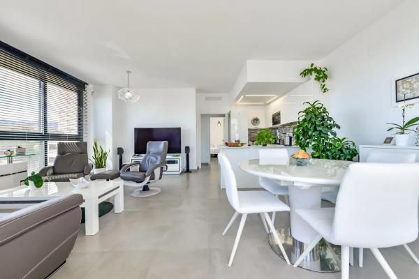 Piso en avenida Valencia