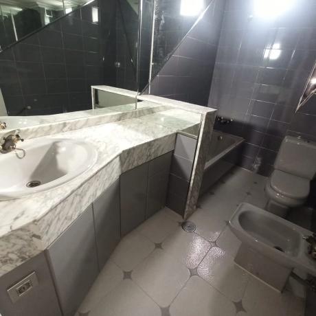 Piso en calle Escultor Navarro Santafé