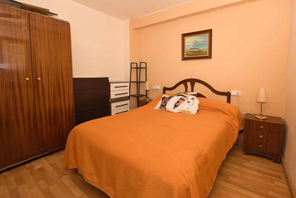 Piso en calle Gerona, 2