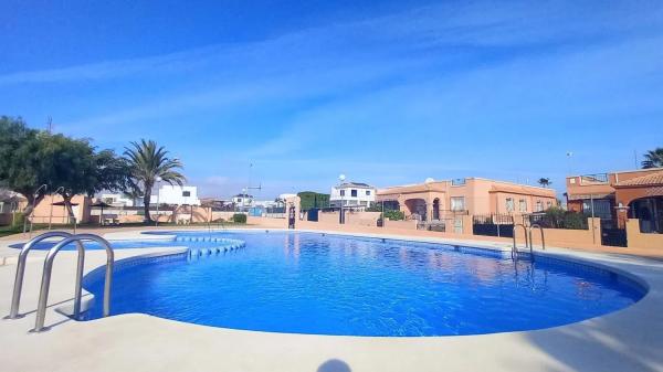 Piso en Los Montesinos