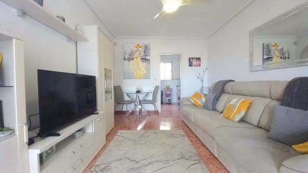 Piso en Los Montesinos