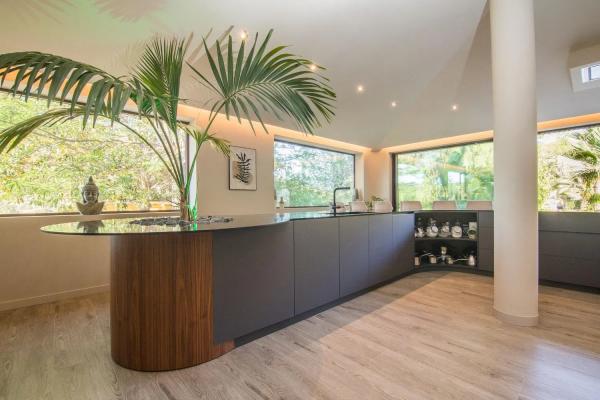 Casa independiente en avenida Alcalde Carlos Carbonell