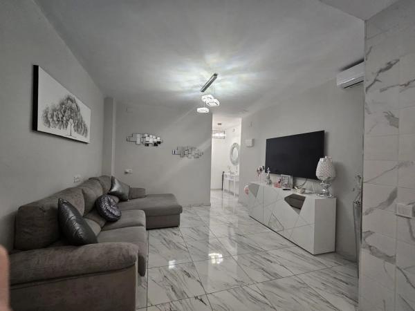 Piso en Barrio Los Magros-Casablanca