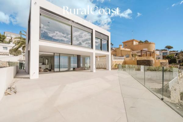 Casa independiente en avenida d'Amèrica