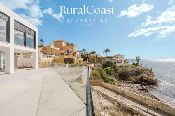 Casa independiente en avenida d'Amèrica