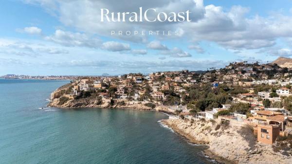 Casa independiente en avenida d'Amèrica