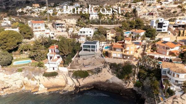 Casa independiente en avenida d'Amèrica