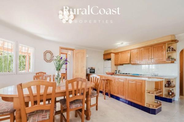 Casa independiente en calle Benifato