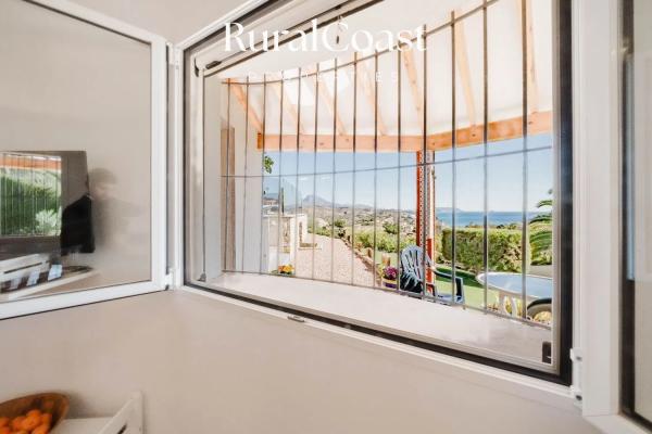 Casa independiente en calle Benifato