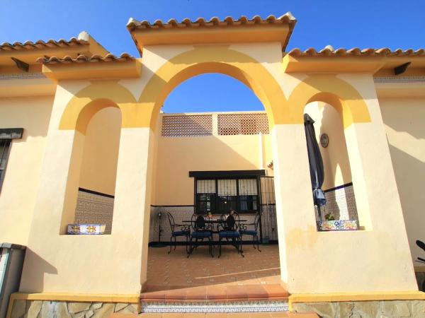 Casa independiente en calle Sierra de Monserrat, 11