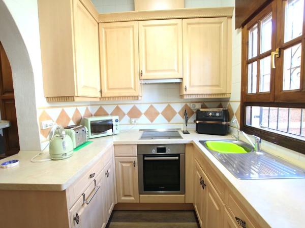 Casa independiente en calle Sierra de Monserrat, 11