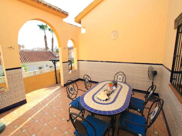 Casa independiente en calle Sierra de Monserrat, 11