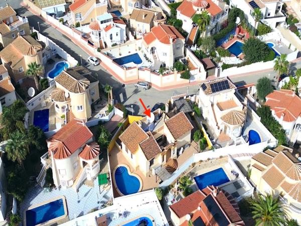 Casa independiente en calle Sierra de Monserrat, 11