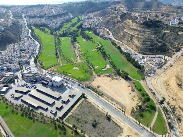 Casa independiente en calle Sierra de Monserrat, 11