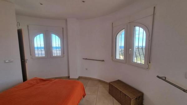 Casa independiente en Cv-728