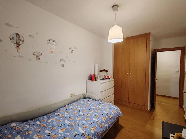 Piso en Barri Santa Rosa