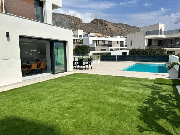 Chalet en Golf Bahía