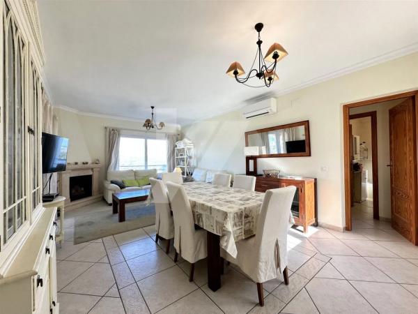 Casa independiente en Polígono Pp.Asegador y Calistr