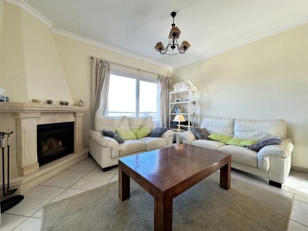 Casa independiente en Polígono Pp.Asegador y Calistr