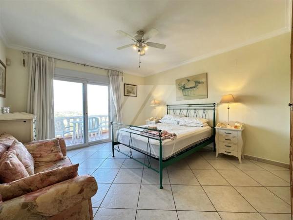 Casa independiente en Polígono Pp.Asegador y Calistr