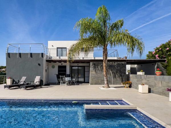 Chalet en La Fustera