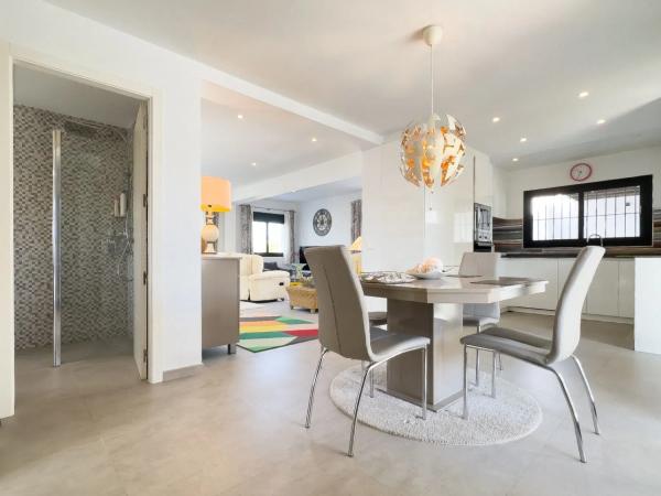 Chalet en La Fustera