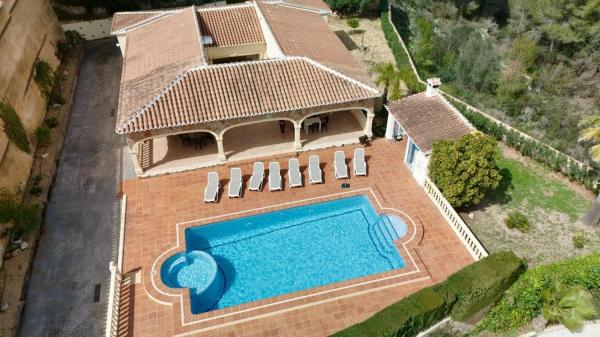 Casa independiente en Partida Colina del Sol, 42 a