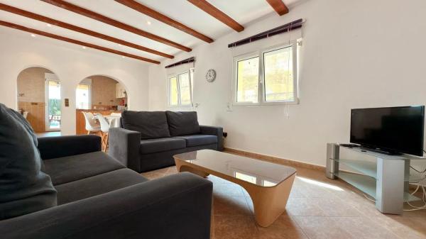 Casa independiente en Partida Colina del Sol, 42 a