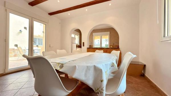 Casa independiente en Partida Colina del Sol, 42 a