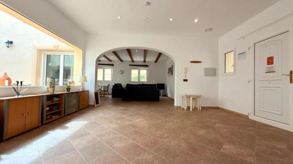 Casa independiente en Partida Colina del Sol, 42 a