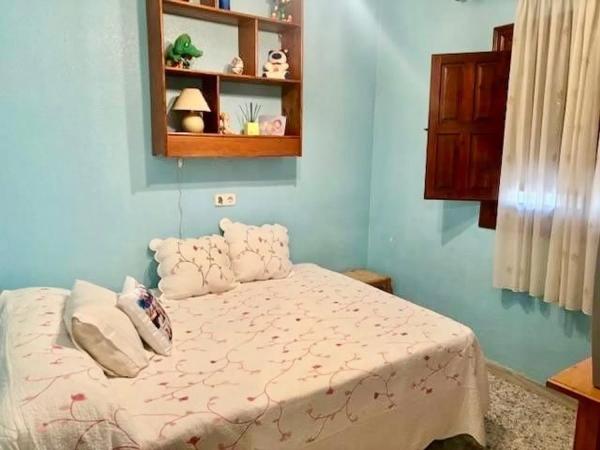 Chalet adosado en calle Comunidad Valenciana