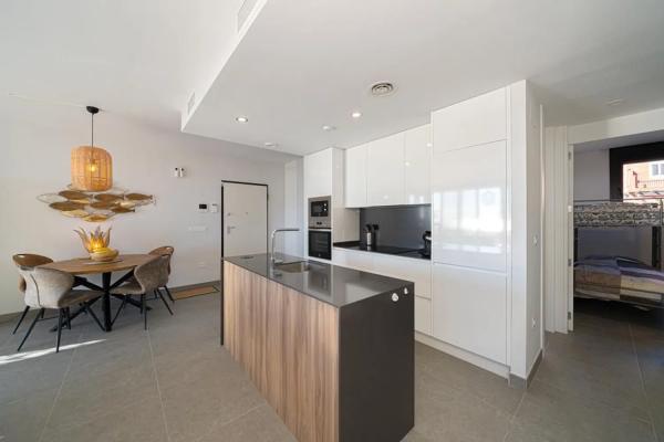 Casa independiente en calle Mariola, 42