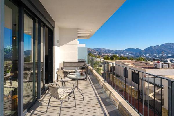 Casa independiente en calle Mariola, 42