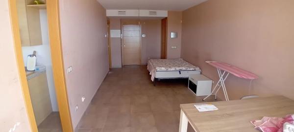 Piso en calle Berna, 2