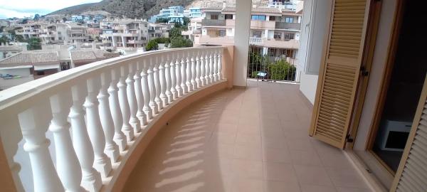 Piso en calle Berna, 2