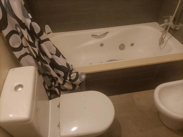 Piso en calle Berna, 2