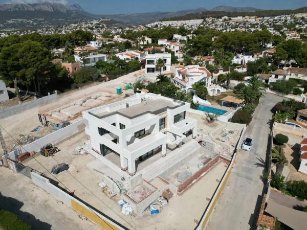 Casa independiente en calle el Faig