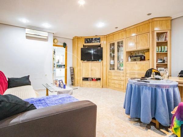 Casa independiente en calle Juan Carbajo Santos, 5