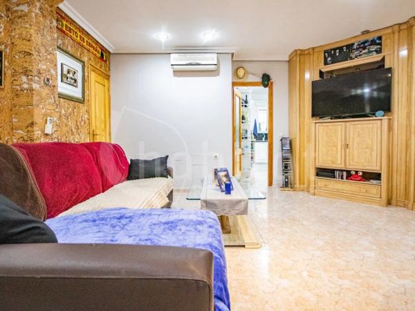 Casa independiente en calle Juan Carbajo Santos, 5