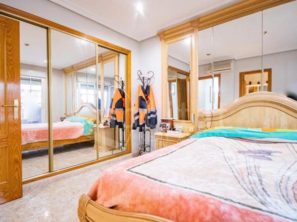 Casa independiente en calle Juan Carbajo Santos, 5