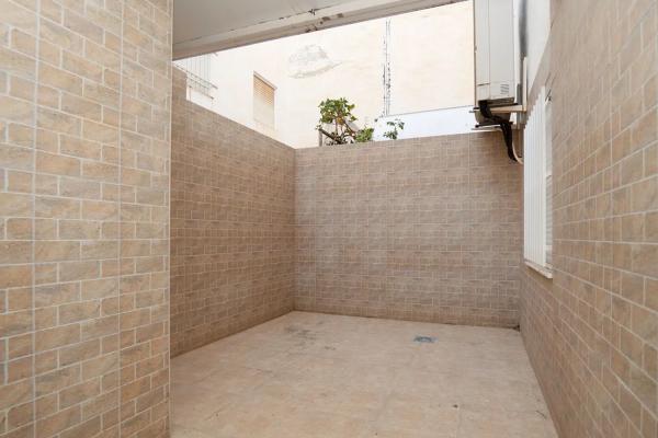 Piso en calle Ramón y Cajal