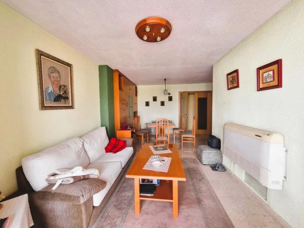 Piso en avenida d'Alcoi