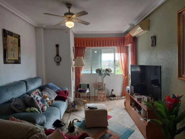 Piso en calle la Paz, 19