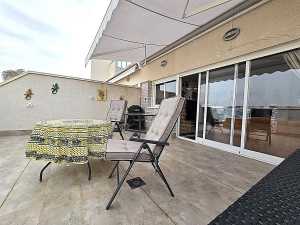 Ático en Playa Levante