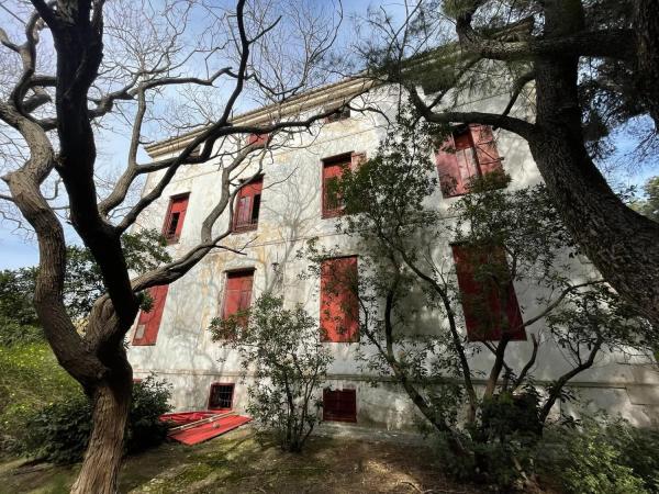 Casa independiente en avenida del País Valencià, 252